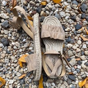 Splendid Suede Sandals (Nude Color)